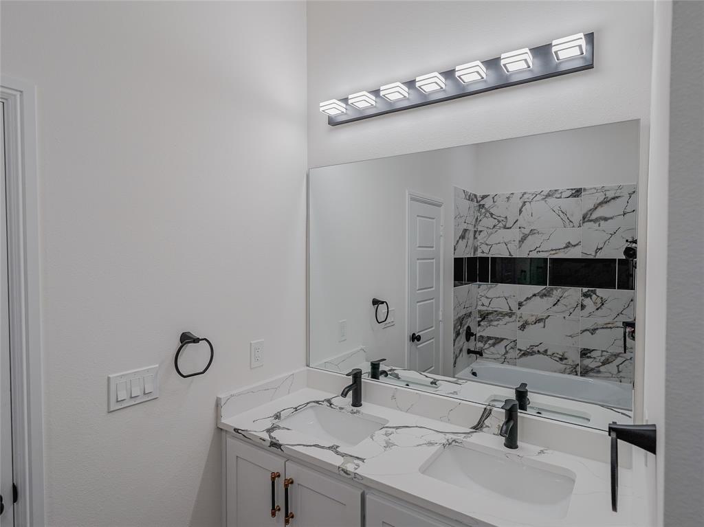 4507 Metropolitan Avenue Dallas, TX 75210 - Photo 18 of 25