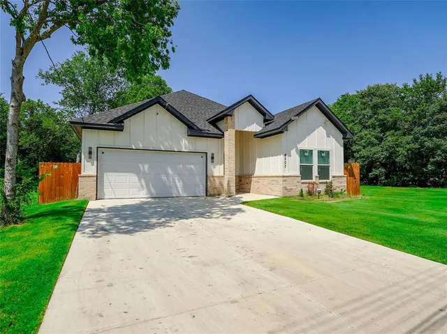 $359,000 | 4507 Metropolitan Avenue, Dallas, TX 75210