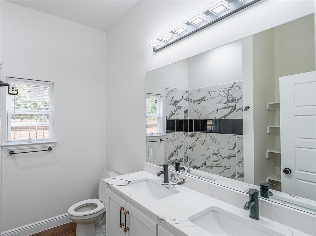 4507 Metropolitan Avenue Dallas, TX 75210 - Photo 6 of 25