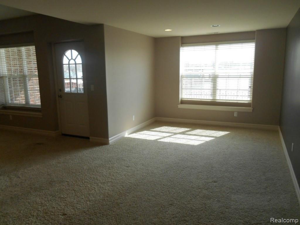 2727 Riverside Drive Trenton, MI 48183 - Photo 25 of 25