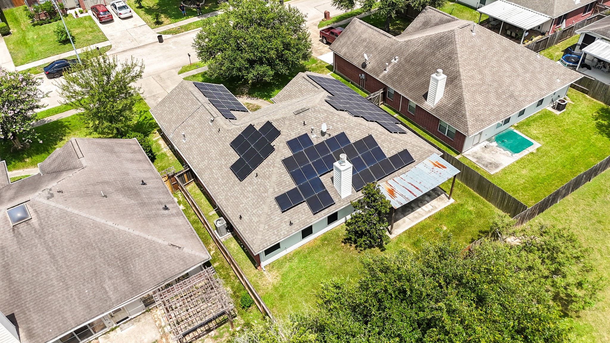24019 Surreygate Drive Spring, TX 77373 - Photo 29 of 37 Drone rooftop