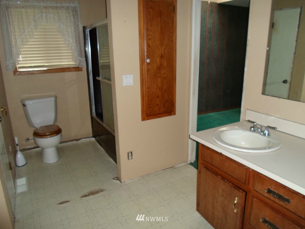 4416 Park Road Sedro-Woolley, WA 98284 - Photo 13 of 14 Gallery Image 13