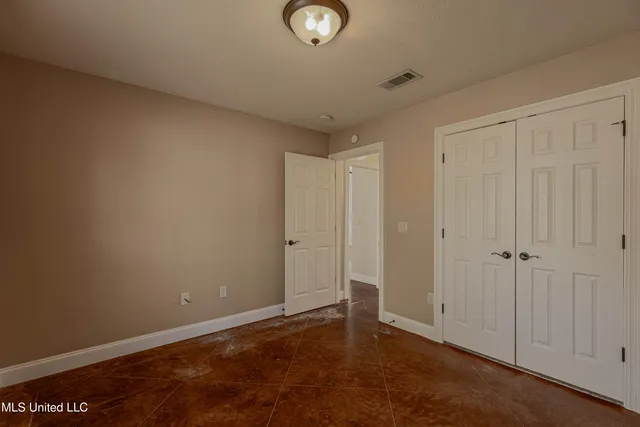 $2,150 | 137 Harvey Circle, Canton, MS 39046