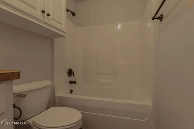 $2,150 | 137 Harvey Circle, Canton, MS 39046