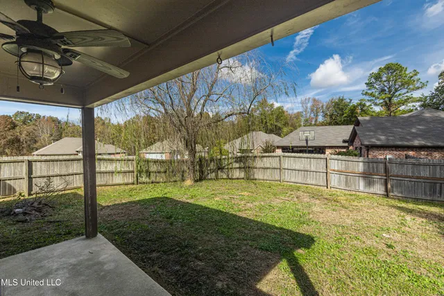 $2,150 | 137 Harvey Circle, Canton, MS 39046