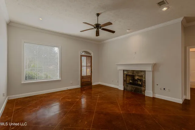 $2,150 | 137 Harvey Circle, Canton, MS 39046