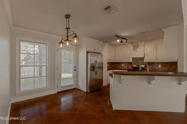 $2,150 | 137 Harvey Circle, Canton, MS 39046