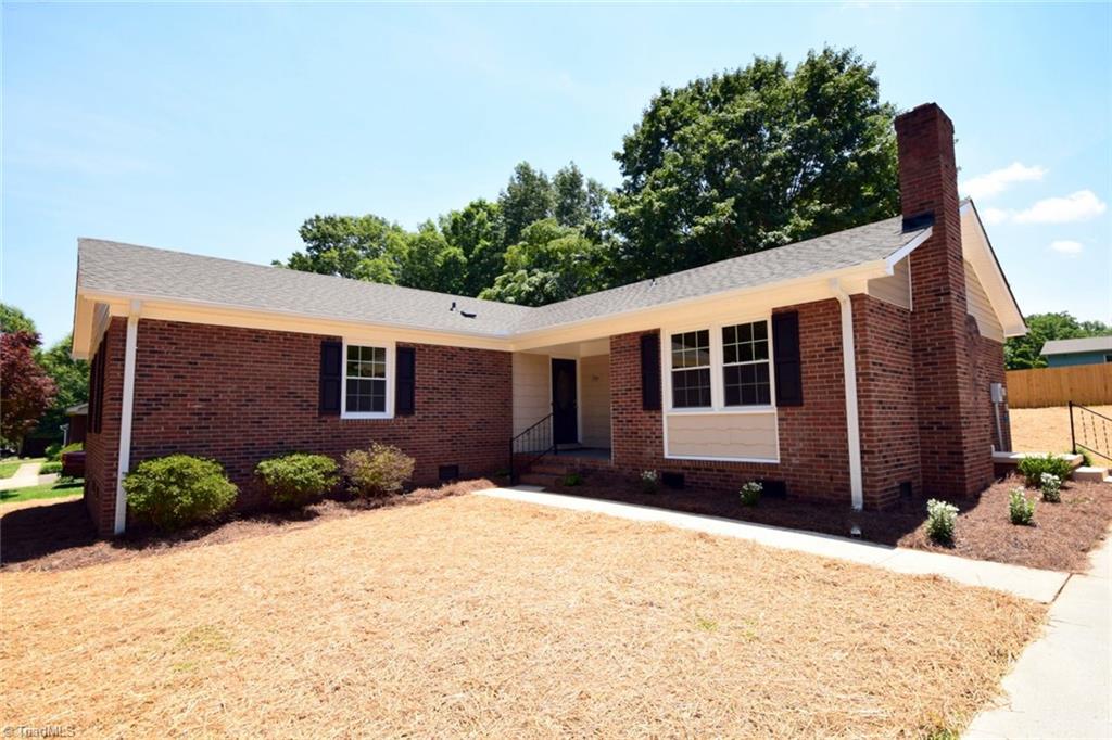 754 Laverton Lane Rural Hall, NC 27045 - Photo 2 of 28 Gallery Image 2