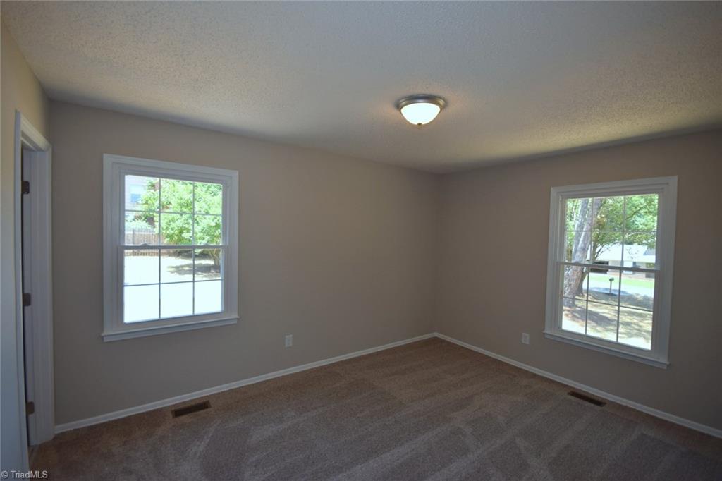 754 Laverton Lane Rural Hall, NC 27045 - Photo 15 of 28 Gallery Image 15