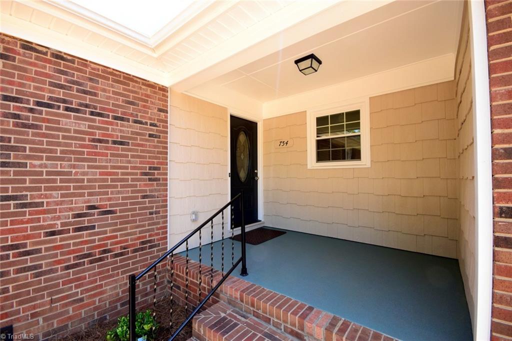 754 Laverton Lane Rural Hall, NC 27045 - Photo 3 of 28 Gallery Image 3