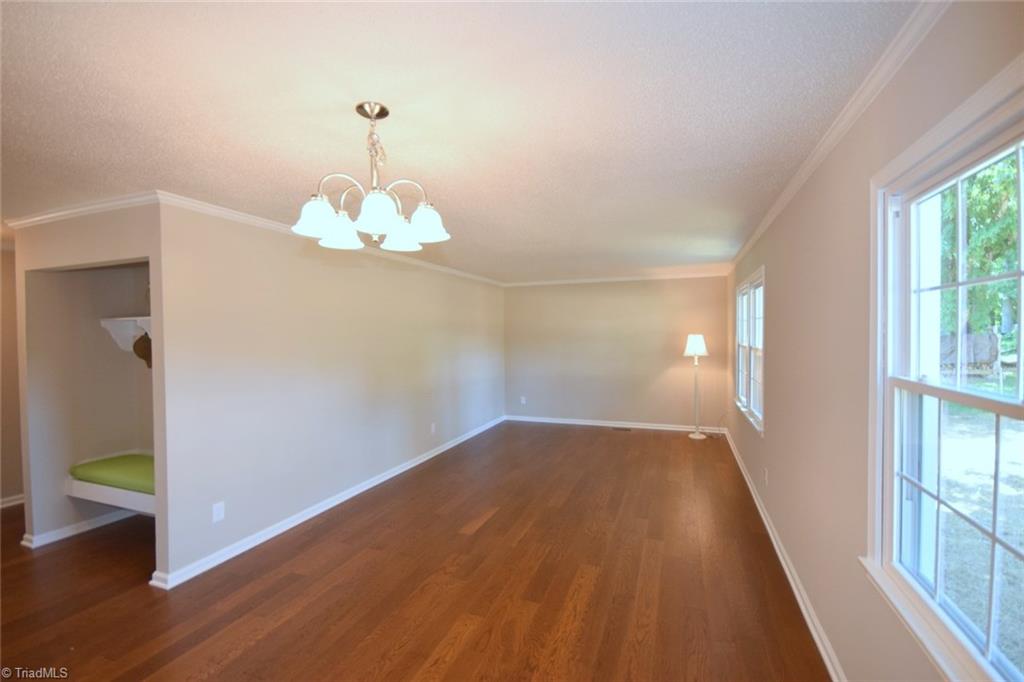 754 Laverton Lane Rural Hall, NC 27045 - Photo 7 of 28 Gallery Image 7
