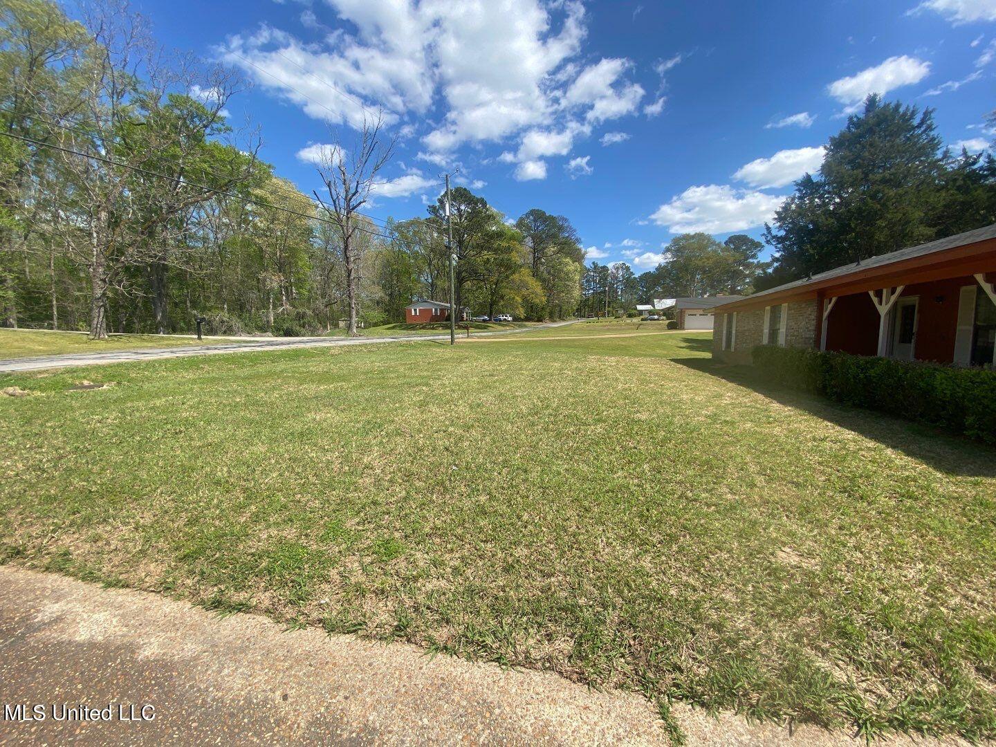 6529 Bounds Road Meridian, MS 39307 - Photo 23 of 30 30-Mar 30 2024 02_08pm-TSwt