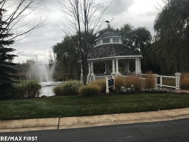 3550 Oakmonte Boulevard Rochester, MI 48306 - Photo 15 of 17