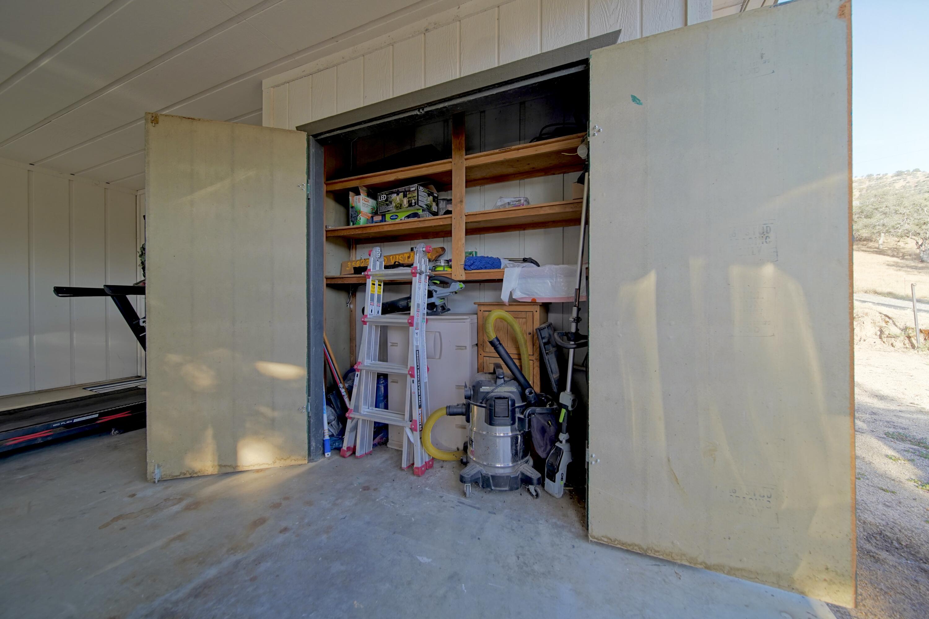 35823 Rio Vista Road Springville, CA 93265 - Photo 44 of 57