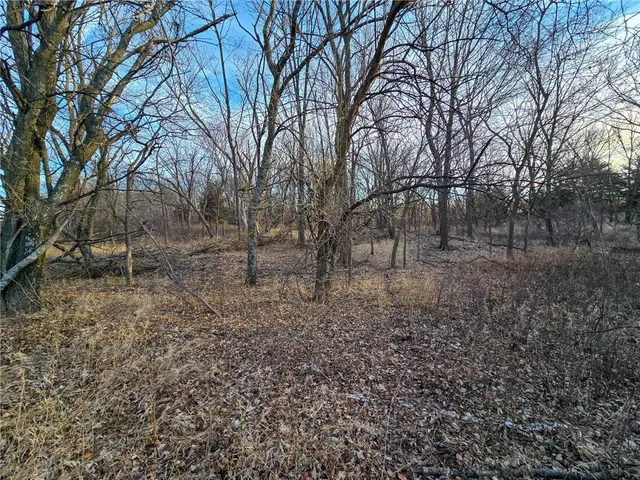 $599,500 | 13013 Bradford Road, Harveyville, KS 66431