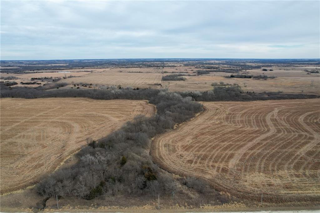 13013 Bradford Road Harveyville, KS 66431 - Photo 34 of 56