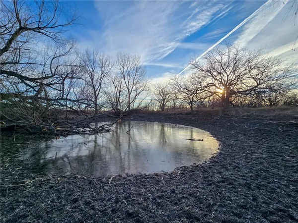 $563,530 | 13013 Bradford Road, Harveyville, KS 66431