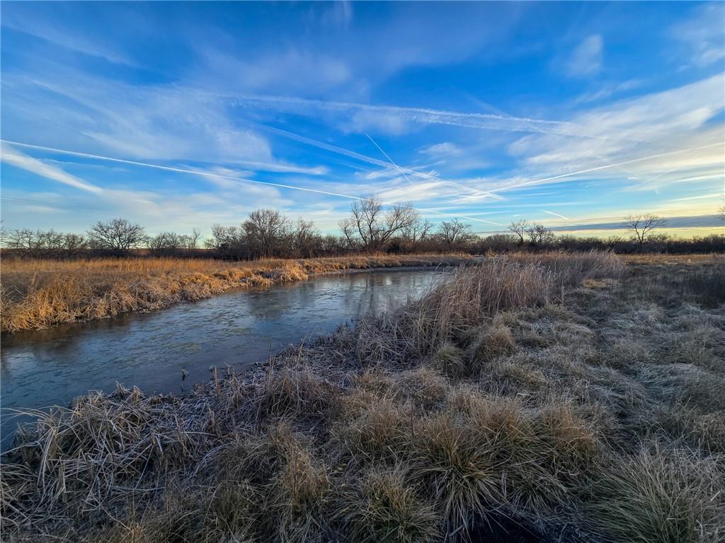 13013 Bradford Road Harveyville, KS 66431 - Photo 8 of 56