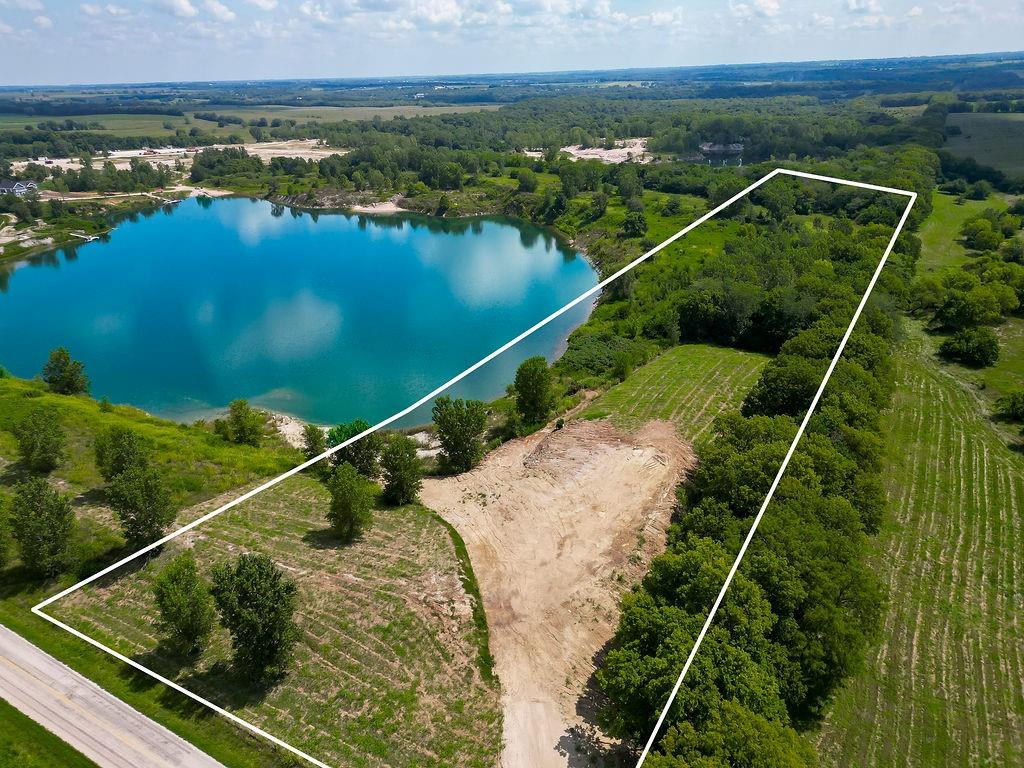 6 Block Road Paola, KS 66071 - Photo 2 of 22