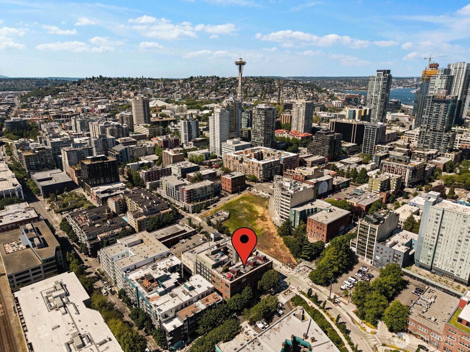 66 Bell Street, Unit 303 Seattle, WA 98121 - Photo 35 of 40