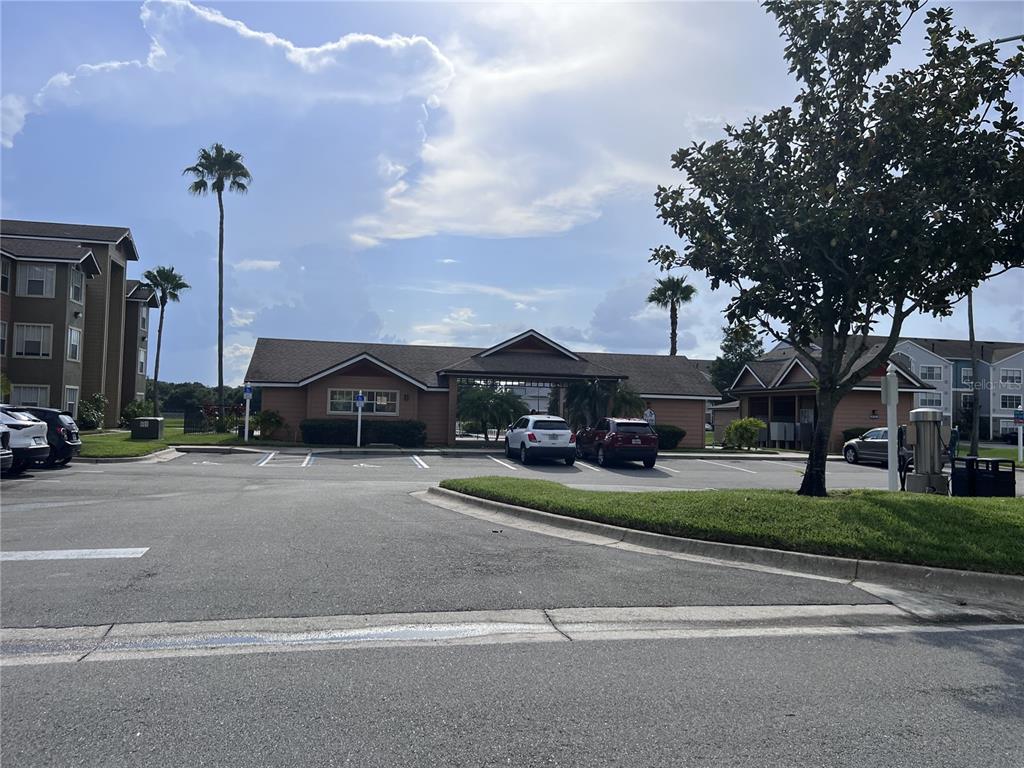 2202 Key W Court, Unit 633 Kissimmee, FL 34741 - Photo 26 of 33 a view of street along with houses