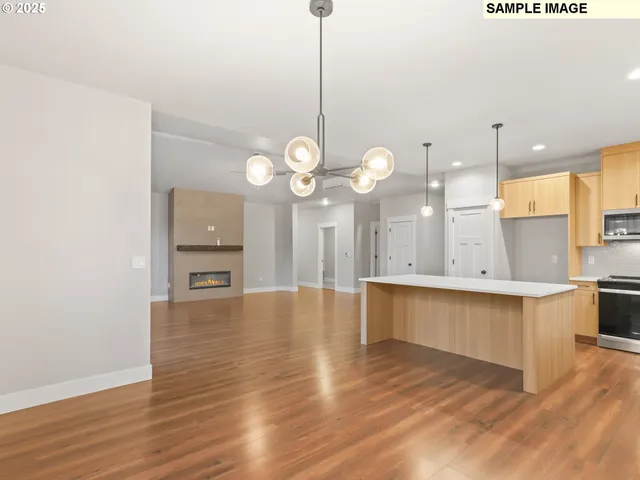 $619,900 | 2240 East Otter Loop, Unit 52, La Center, WA 98629