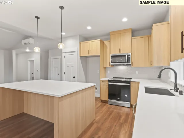 $619,900 | 2240 East Otter Loop, Unit 52, La Center, WA 98629