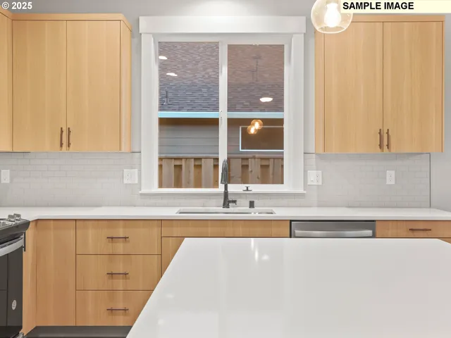 $619,900 | 2240 East Otter Loop, Unit 52, La Center, WA 98629