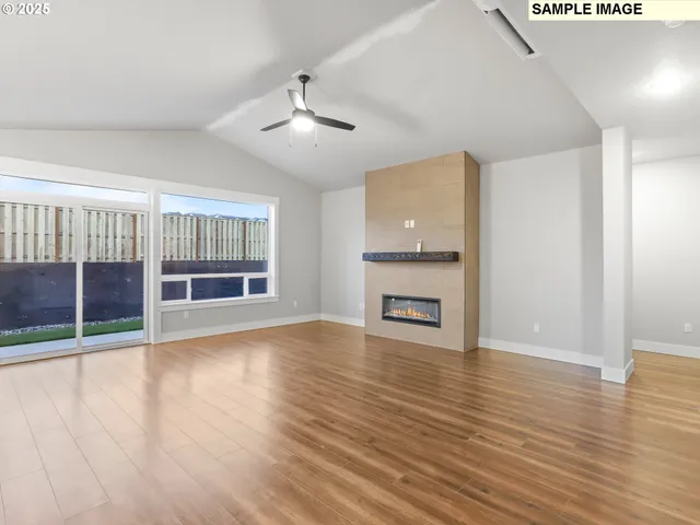 $619,900 | 2240 East Otter Loop, Unit 52, La Center, WA 98629