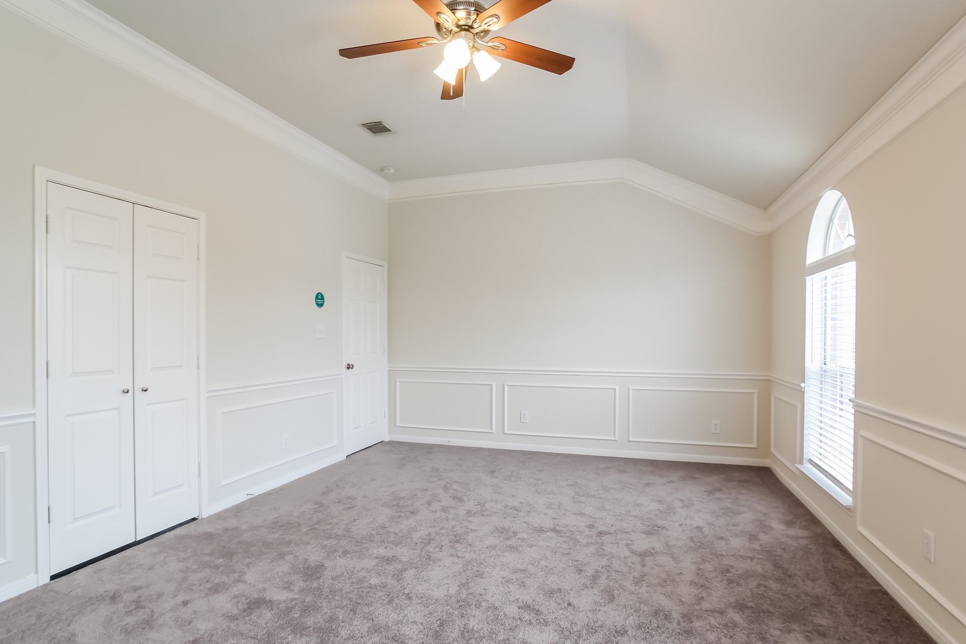 519 Holly Crest Drive Spring, TX 77386 - Photo 12 of 17