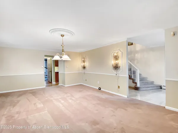 a picture of a bench in the window