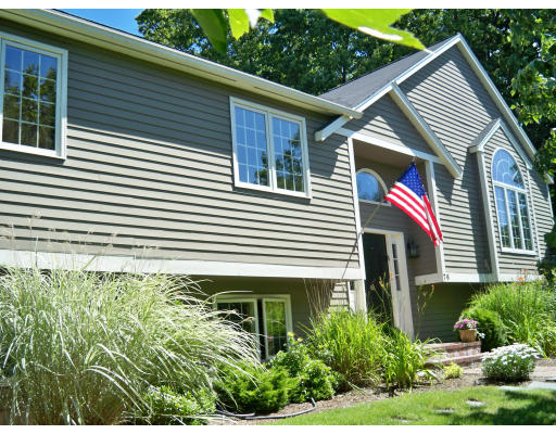 76 Morrissey Road Marlborough, MA 01752 - Photo 1 of 11 Gallery Image 1