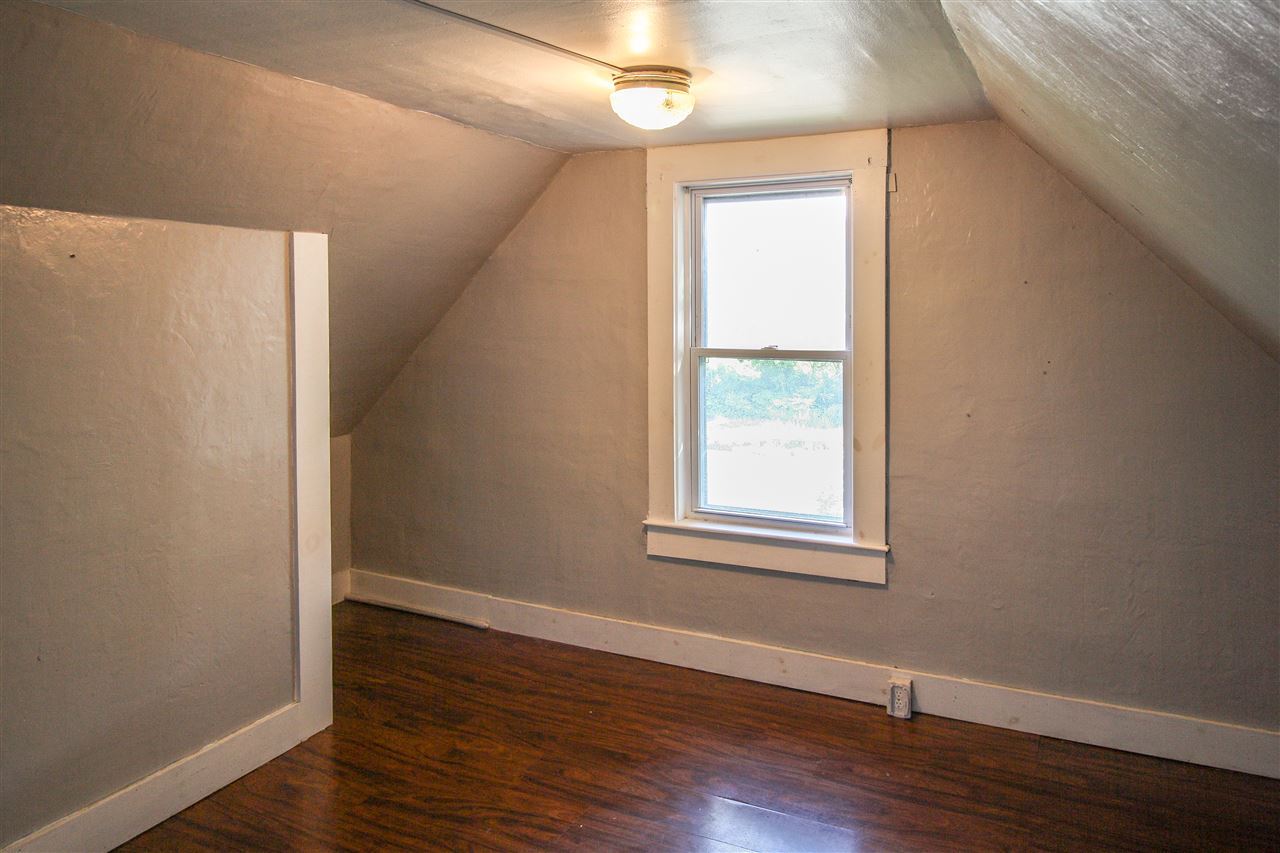 402 Mill Road Hartford, VT 05001 - Photo 23 of 25 Gallery Image 23
