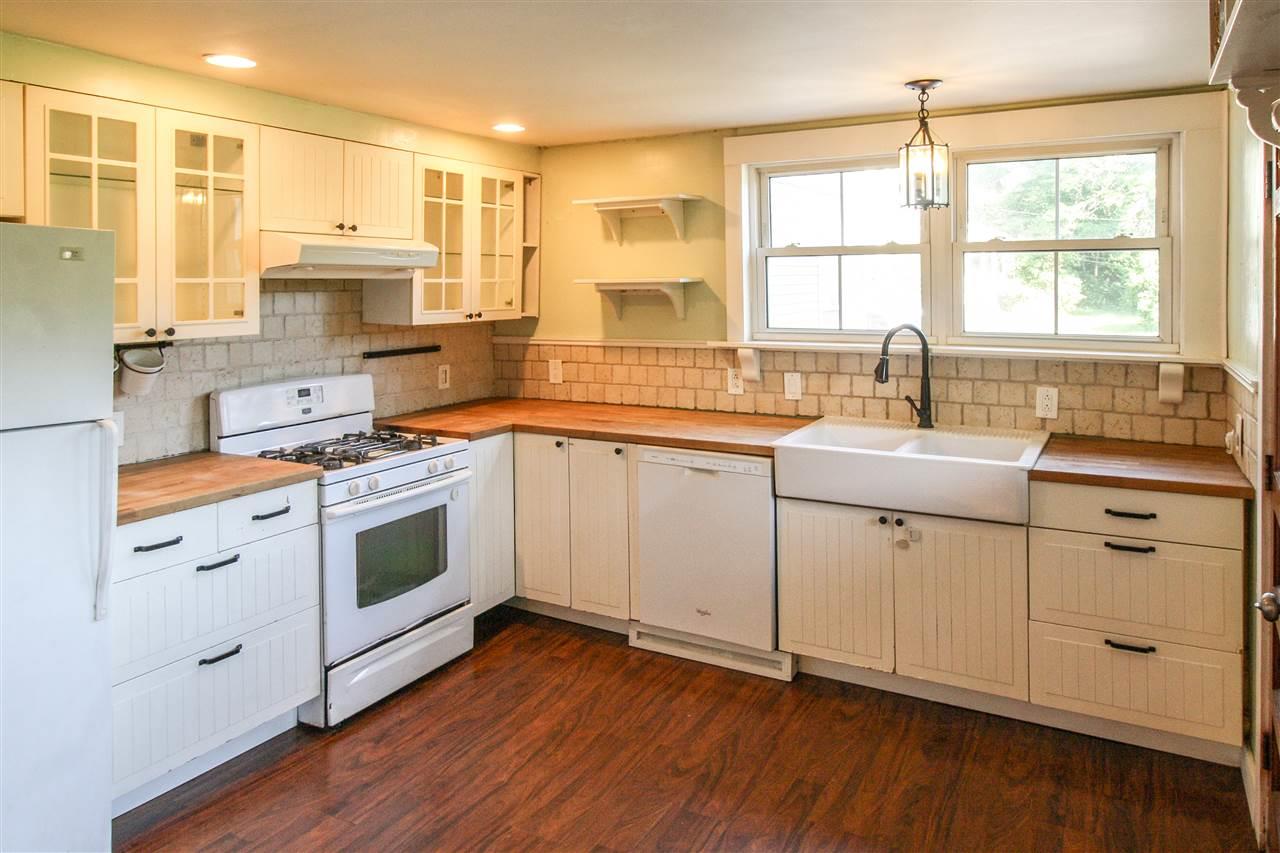 402 Mill Road Hartford, VT 05001 - Photo 4 of 25 Gallery Image 4