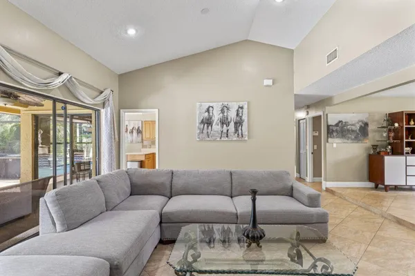 $4,200 | 13679 Callington Drive, Wellington, FL 33414