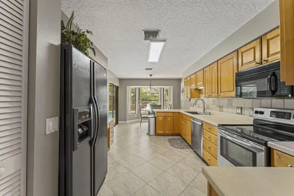 $4,200 | 13679 Callington Drive, Wellington, FL 33414