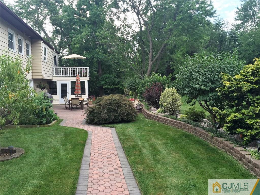 14 University Road East Brunswick, NJ 08816 - Photo 8 of 25 Gallery Image 8