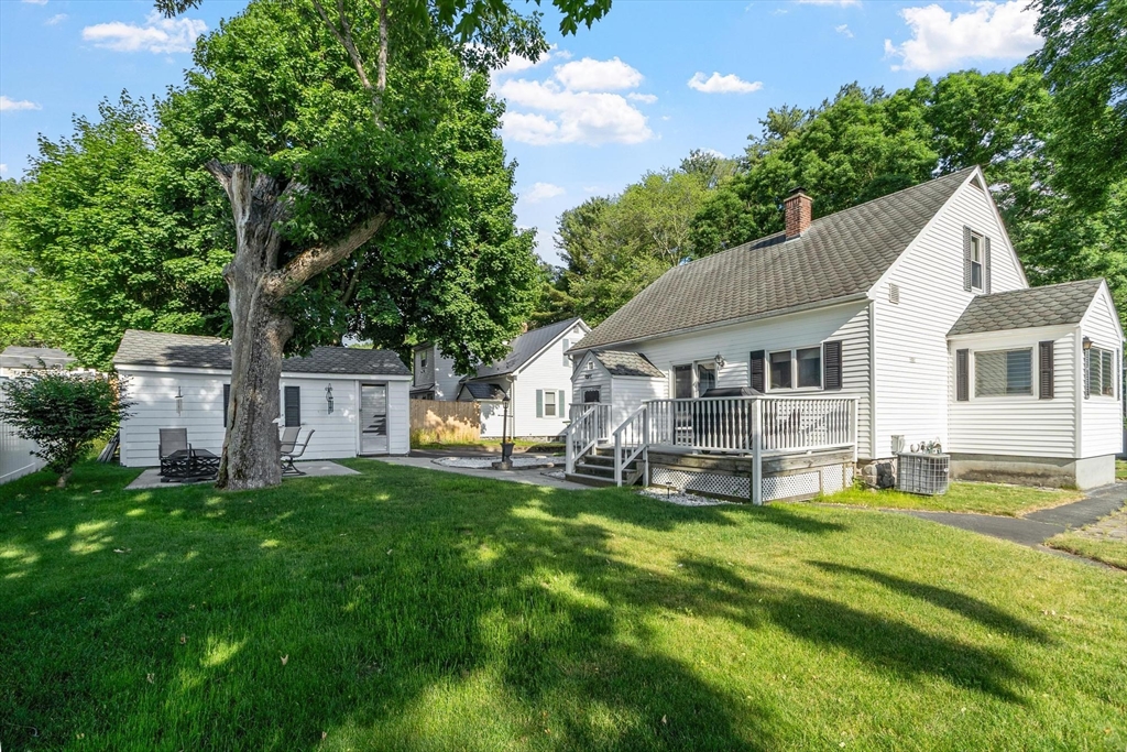 17 Tedesco Road Methuen, MA 01844 - Photo 8 of 31
