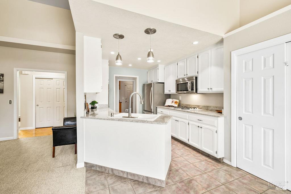 5837 Mathilde Drive Windsor, CA 95492 - Photo 23 of 65