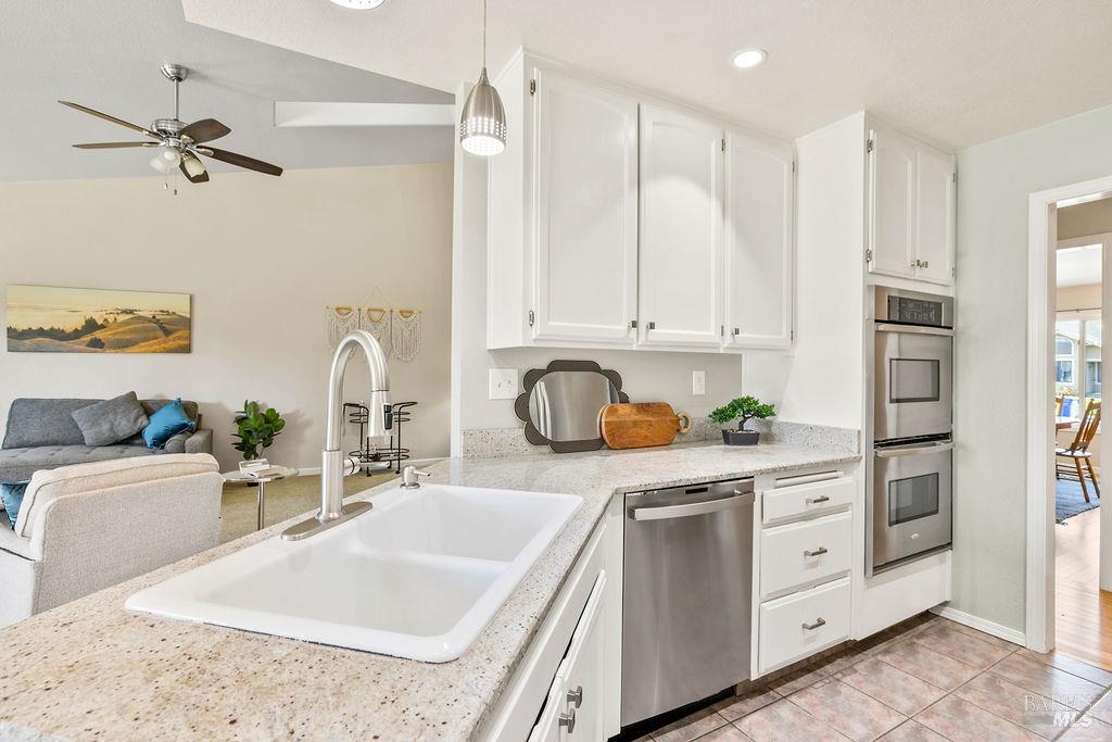 5837 Mathilde Drive Windsor, CA 95492 - Photo 24 of 65