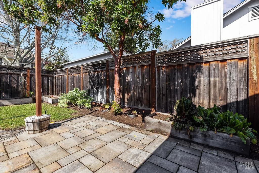 5837 Mathilde Drive Windsor, CA 95492 - Photo 43 of 65