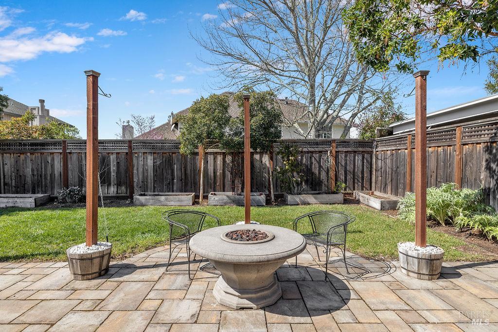 5837 Mathilde Drive Windsor, CA 95492 - Photo 46 of 65