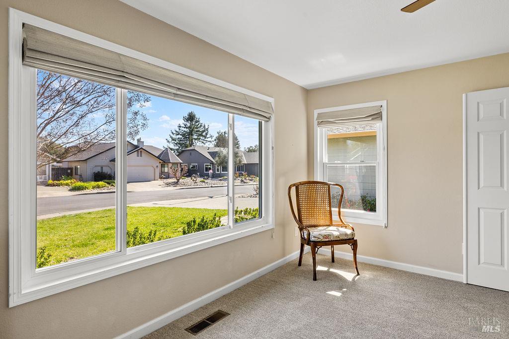 5837 Mathilde Drive Windsor, CA 95492 - Photo 10 of 65