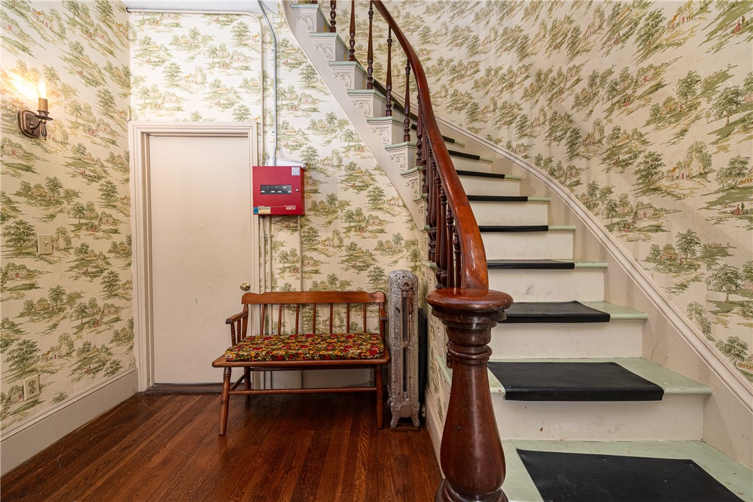 206 Smith Street Providence, RI 02908 - Photo 8 of 40