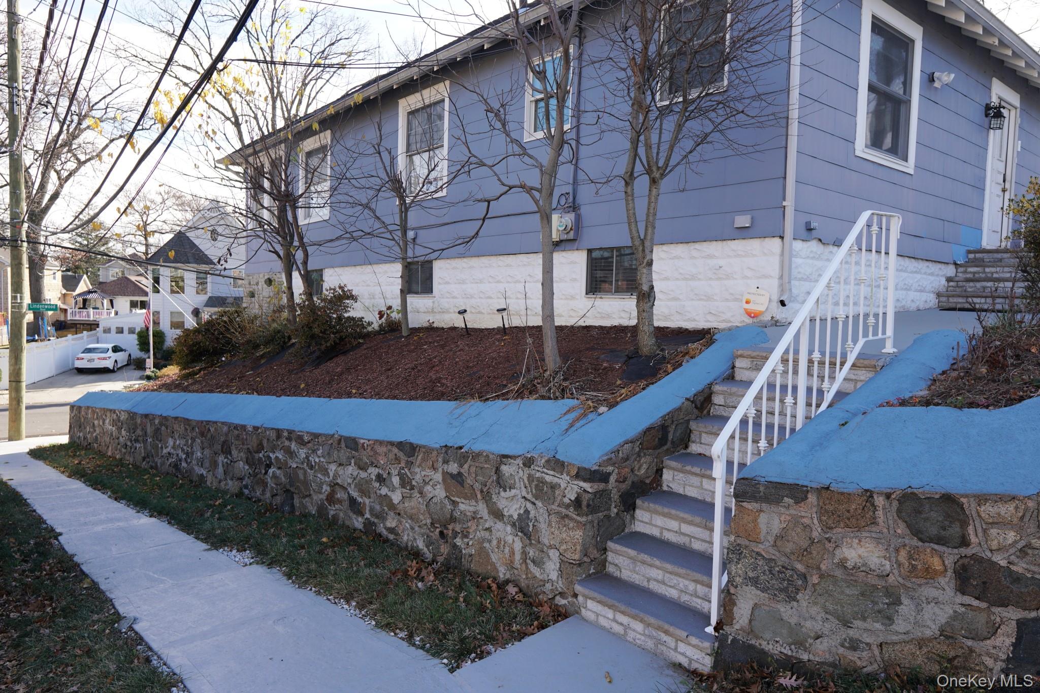 230 Lindenwood Road Staten Island, NY 10308 - Photo 4 of 25