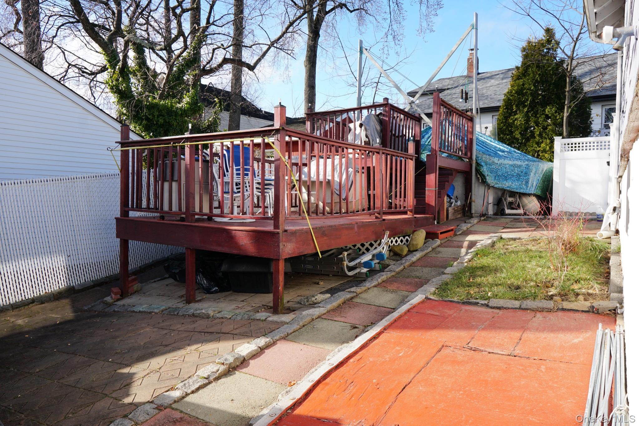 230 Lindenwood Road Staten Island, NY 10308 - Photo 9 of 25