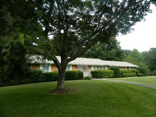 139 Baltimore Drive Oak Ridge, TN 37830 - Photo 1 of 2 Primary Photo