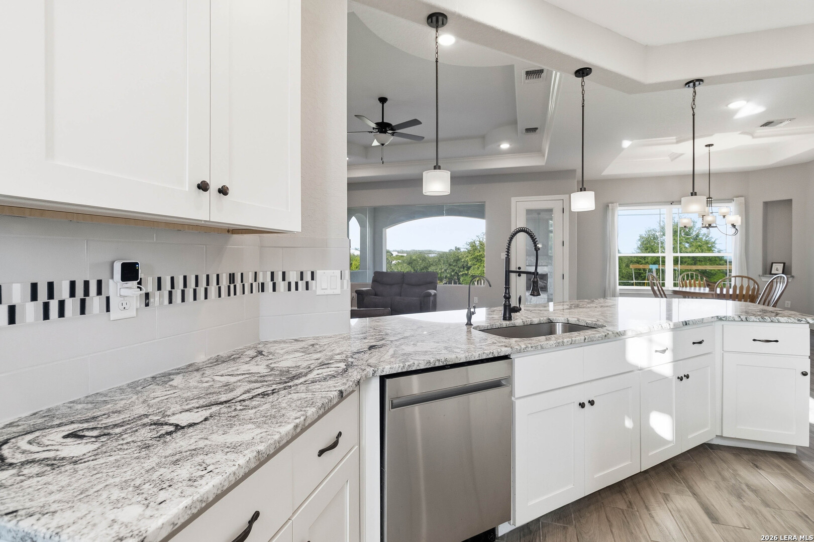 136 Vista View Place Spring Branch, TX 78070 - Photo 16 of 49