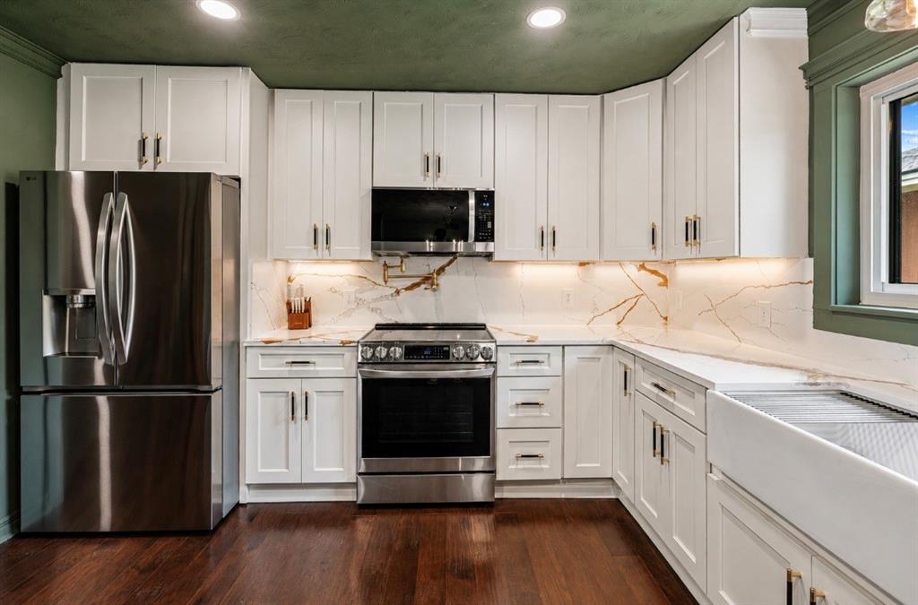 1289 South Waco Street Van Alstyne, TX 75495 - Photo 12 of 39