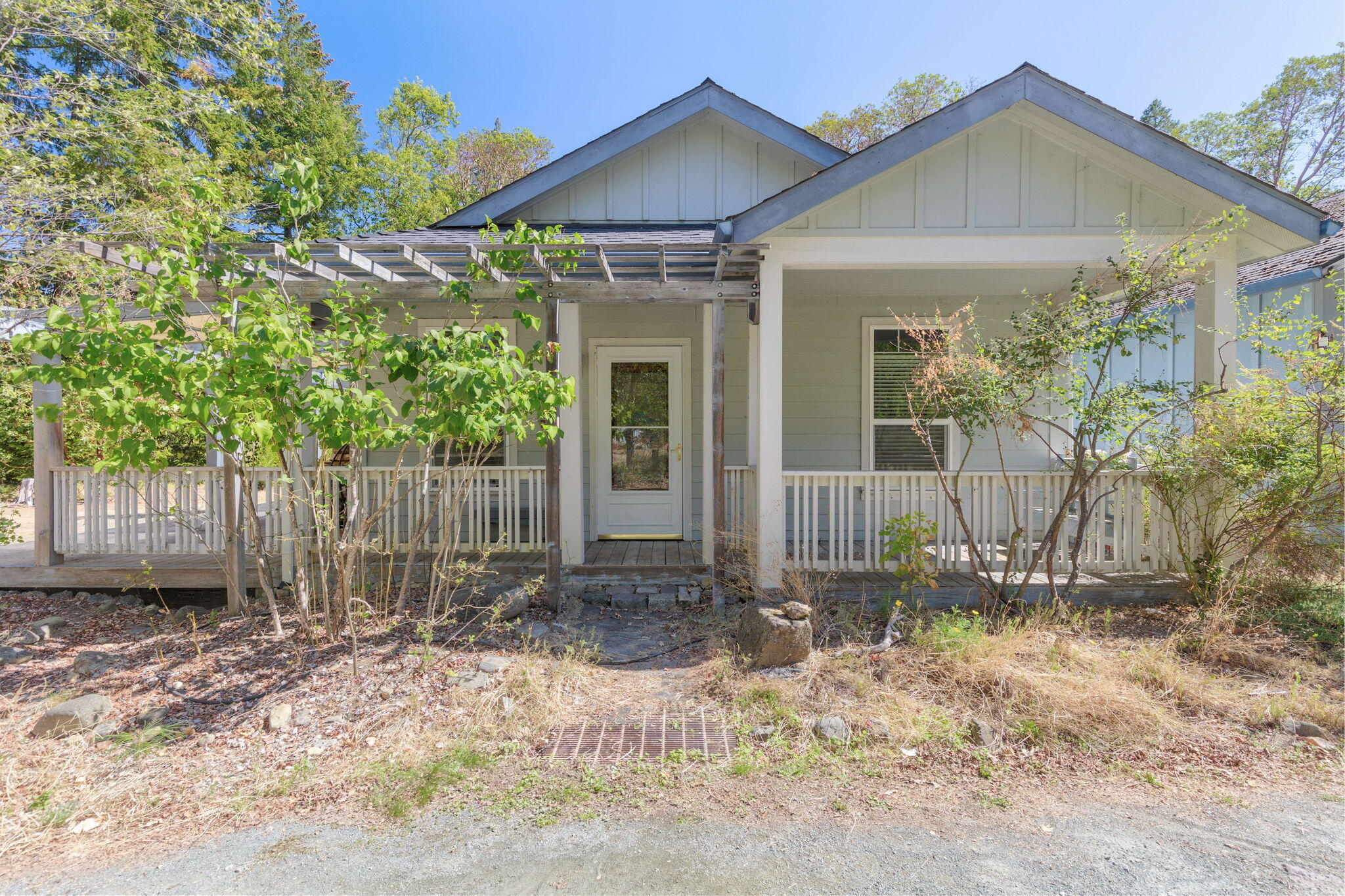 14771 Water Gap Road Williams, OR 97544 - Photo 1 of 55 Home Front